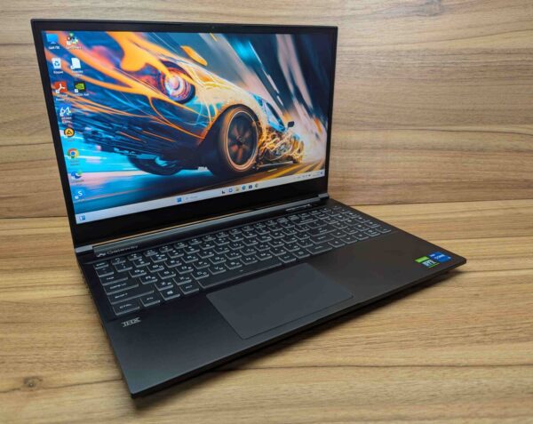 Ігровий ноутбук Gateway GGNC51518 / 15.6" (1920x1080) IPS / Intel Core i5-11400H (6 (12) ядер по 2.7 - 4.5 GHz) / 16 GB DDR4 / 512 GB SSD / nVidia GeForce RTX 3050, 4 GB GDDR6, 128-bit / WebCam / Windows 11 - Зображення 4