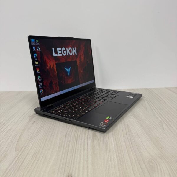 Ігровий ноутбук Б-клас Lenovo Legion 5 15ARH7H / 15.6" (1920x1080) IPS / AMD Ryzen 7 6800H (8 (16 ядер по 3.2 - 4.7 GHz) / 16 GB DDR5 / 512 GB SSD NVMe / nVidia GeForce RTX 3060, 6 GB GDDR6, 192-bit / WebCam - Зображення 4