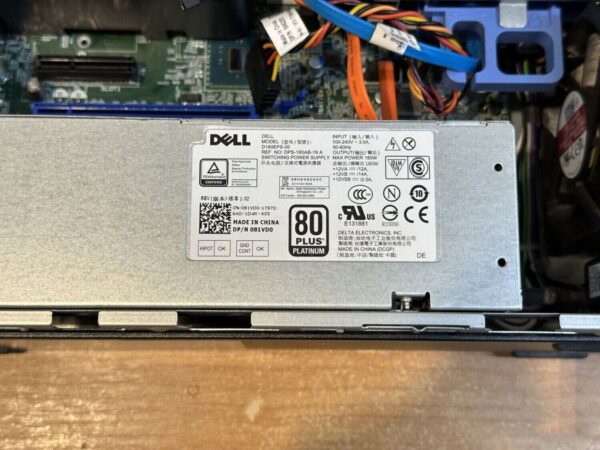 Комп'ютер Dell OptiPlex 7040 SFF / Intel Core i5-6500 (4 ядра по 3.2 -3.6 GHz) / 16 GB DDR4 / 500 GB SSD / Intel HD Graphics 530 / 180W / DVD-RW / DisplayPort / HDMI - Зображення 8