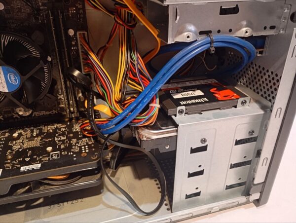 ПК Б-клас InnovationPC Tower / Intel Corei5-4670 (4 ядра по 3.4 - 3.8 GHz) / 16 GB DDR3 / 120 GB SSD + 1000 GB HDD / AMD Radeon R7 260X, 2 GB GDDR5, 128-bit / 500W / DVD-RW - Зображення 7