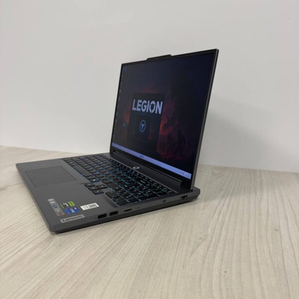 Ігровий ноутбук Б-клас Lenovo Legion 5 16IRX9 / 16" (2560x1600) IPS / Intel Core i7-14700HX (20 (28) ядра по 1.5 - 5.5 GHz) / 16 GB DDR5 / 512 GB SSD NVMe / nVidia GeForce RTX 4070, 8 GB GDDR6, 128-bit / WebCam - Зображення 5