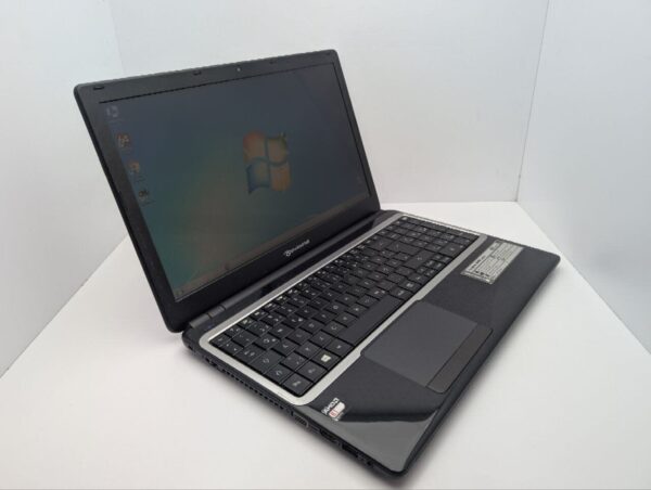 Ноутбук Packard Bell EasyNote TE69KB / 15.6" (1366x768) TN / AMD E1-2500 (2 ядра по 1.4 GHz) / 6 GB DDR3 / 320 GB HDD / Intel HD Graphics / WebCam / АКБ не тримає - Зображення 5