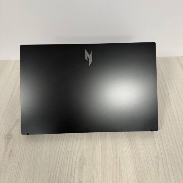 Ігровий ноутбук Acer Nitro V15 ANV15-41 / 15.6" (1920x1080) IPS / AMD Ryzen 7 7735HS (8 (16) ядер по 3.2 - 4.75 GHz) / 16 GB DDR5 / 512 GB SSD NVMe / nVidia GeForce RTX 4050, 6 GB GDDR6, 96-bit / WebCam - Зображення 3