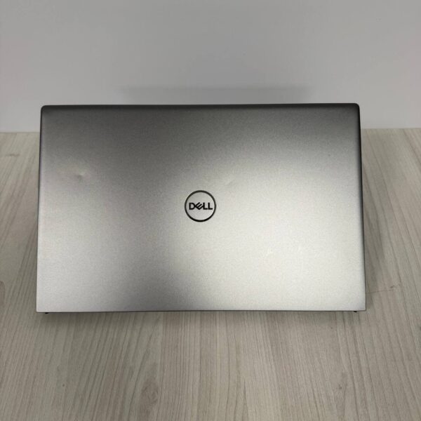 Ультрабук Б-клас Dell Vostro 5510 / 15.6" (1920x1080) IPS / Intel Core i7-11370H (4 (8) ядра по 3.0 - 4.8 GHz) / 16 GB DDR4 / 512 GB SSD NVMe / nVidia GeForce MX450, 2 GB GDDR6, 64-bit / WebCam - Зображення 3