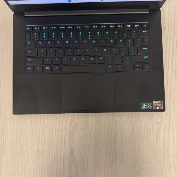Ігровий ультрабук Razer Blade 14 RZ09-0427 / 14" (2560x1440) IPS / AMD Ryzen 9 6900HX (8 (16) ядер по 3.3 - 4.9 GHz) / 16 GB DDR5 / 1000 GB SSD NVMe / nVidia GeForce RTX 3080 Ti, 16 GB GDDR6, 256-bit / WebCam - Зображення 7