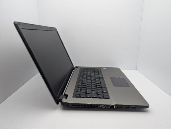Ноутбук Terra Mobile 1749 / 17.3" (1600x900) TN / Intel Core i5-4200M (2 (4) ядра по 2.5 - 3.1 GHz) / 8 GB DDR3 / 1000 GB HDD / Intel HD Graphic 4600 / WebCam / DVD-ROM - Зображення 4