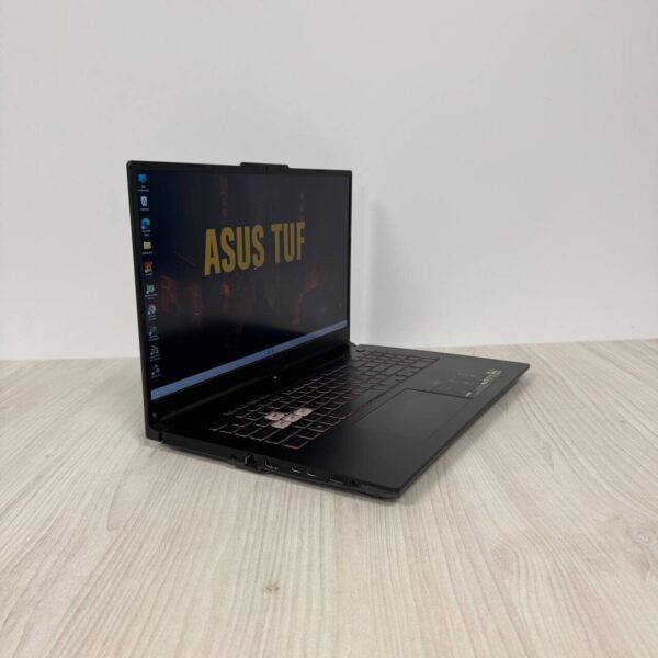 Ігровий ноутбук Asus TUF Gaming A17 FA707RE / 17.3" (1920x1080) IPS / AMD Ryzen 7 6800H (8 (16) ядер по 3.2 - 4.7 GHz) / 16 GB DDR5 / 512 GB SSD NVMe / nVidia GeForce RTX 3050 Ti, 4 GB GDDR6, 128-bit / WebCam - Зображення 4