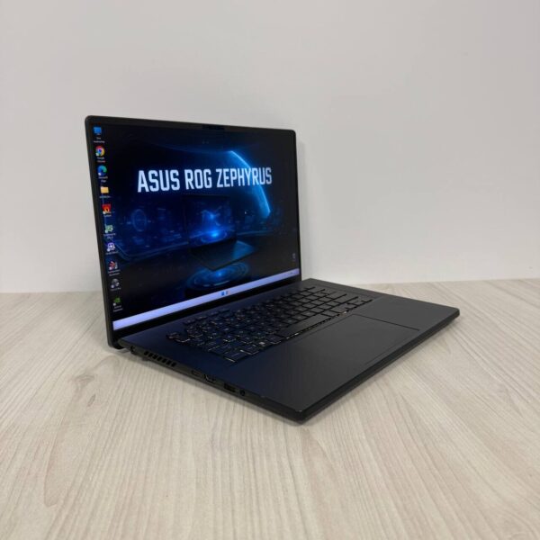 Ігровий ноутбук Asus ROG Zephyrus M16 GU604VI / 16" (2560x1600) IPS / Intel Core i9-13900H (14 (20) ядер по 2.6 - 5.4 GHz) / 16 GB DDR5 / 1000 GB SSD NVMe / nVidia GeForce RTX 4070, 8 GB GDDR6, 128-bit / WebCam - Зображення 4