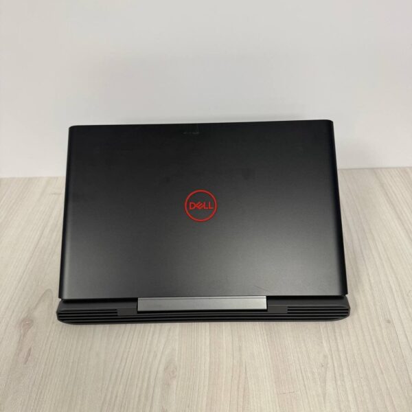 Ігровий ноутбук Б-клас Dell Inspiron 15 Gaming 7577 / 15.6" (1920x1080) IPS / Intel Core i5-7300HQ (4 ядра по 2.5 - 3.5 GHz) / 16 GB DDR4 / 256 GB SSD M.2 / nVidia GeForce GTX 1060 Max-Q, 6 GB GDDR5, 192-bit / WebCam - Зображення 3