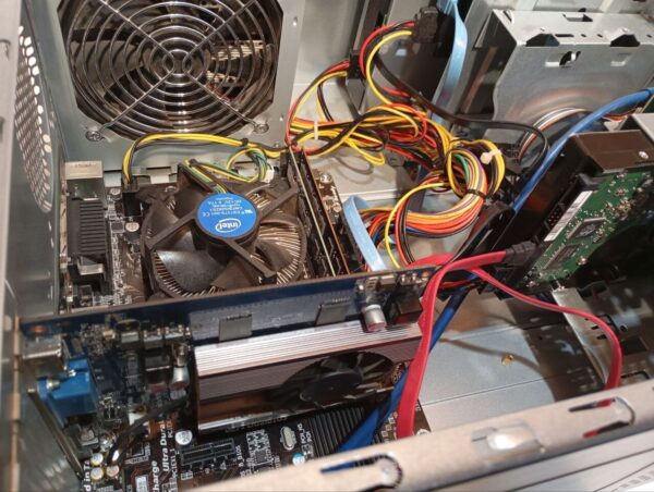 ПК Б-клас Innovation PC Tower / Intel Core i5-4690 (4 ядра по 3.5 - 3.9 GHz) / 16 GB DDR3 / 240 GB SSD + 500 GB HDD / nVidia GeForce GT 630, 1 GB GDDR5, 128-bit / 450W / DVD-RW - Зображення 7