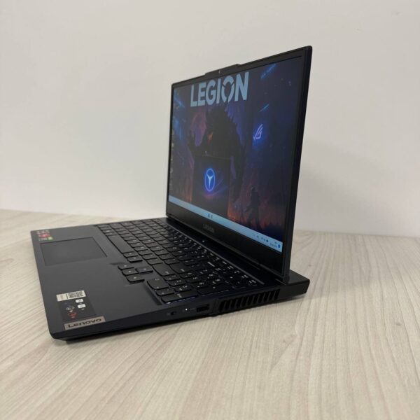 Ігровий ноутбук Б-клас Lenovo Legion 5 15ACH6H / 15.6" (1920x1080) IPS / AMD Ryzen 5 5600H (6 (12) ядер по 3.3 - 4.2 GHz) / 32 GB DDR4 / 512 GB SSD NVMe / nVidia GeForce RTX 3050 Ti, 4 GB GDDR6, 128-bit / WebCam - Зображення 5