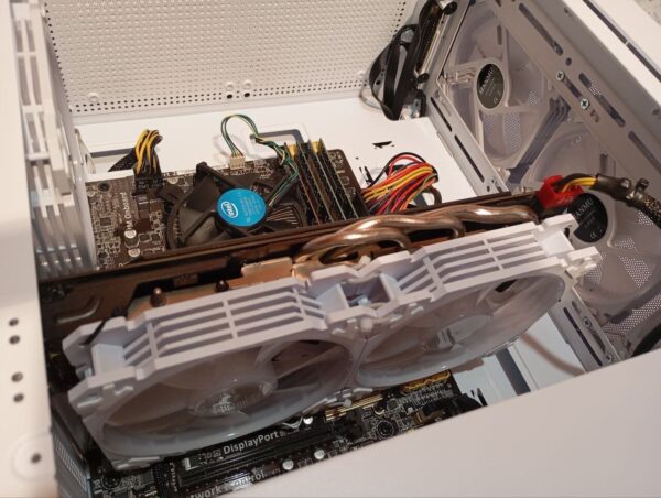 Ігровий ПК Asus Q87M-E Tower / Intel Xeon E3-1241 v3 (4 (8) ядра по 3.5 - 3.9 GHz) / 16 GB DDR3 / 256 GB SSD + 1000 GB HDD / AMD Radeon RX 580 Gaming X, 8 GB GDDR5, 256-bit / 600W - Зображення 10