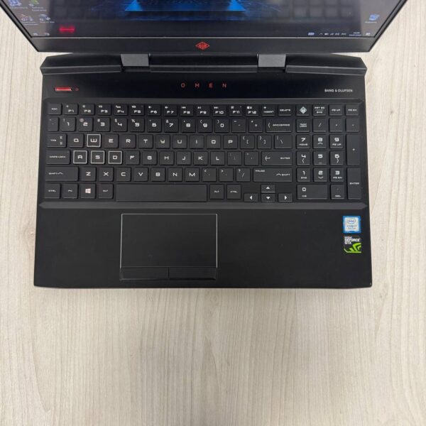 Ігровий ноутбук Б-клас HP Omen 15-dc1054nr / 15.6" (1920x1080) IPS / Intel Core i7-9750H (6 (12) ядер по 2.6 - 4.5 GHz) / 16 GB DDR4 / 512 GB SSD NVMe / nVidia GeForce GTX 1660 Ti, 6 GB GDDR6, 192-bit / WebCam - Зображення 7