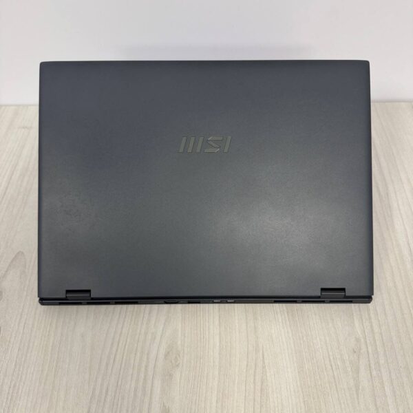 Ультрабук MSI Prestige 16 AI Evo B1M / 16" (3840x2400) OLED / Intel Core Ultra 7 155H (16 (22) ядер по 1.4 - 4.8 GHz) / 32 GB DDR5 / 1000 GB SSD NVMe / Intel Arc Graphics / WebCam - Зображення 3