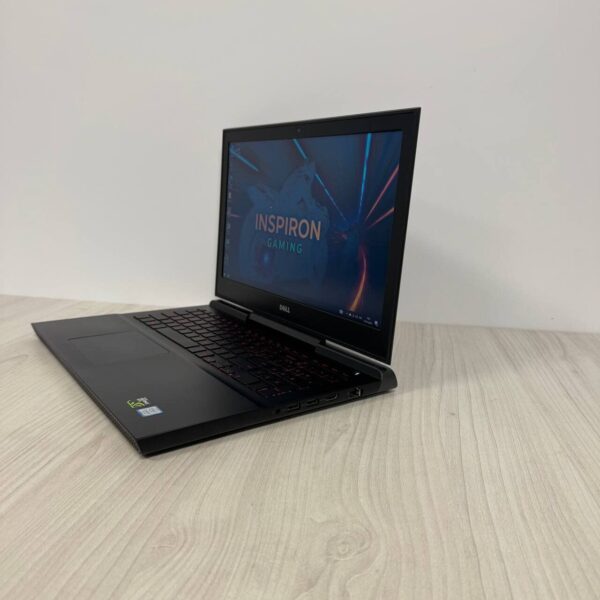 Ігровий ноутбук Б-клас Dell Inspiron 15 Gaming 7567 / 15.6" (1920x1080) TN / Intel Core i5-7300HQ (4 ядра по 2.5 - 3.5 GHz) / 8 GB DDR4 / 256 GB SSD M.2 / nVidia GeForce GTX 1050, 4 GB GDDR5, 128-bit / WebCam - Зображення 5