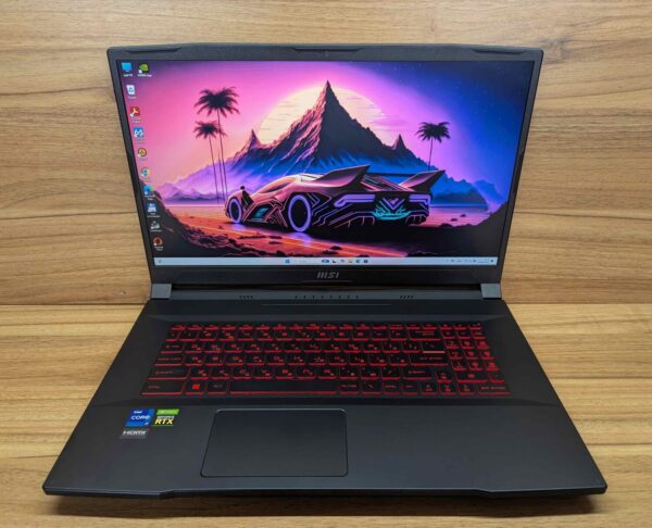 Ігровий ноутбук MSI MS-17L3 / 17.3" (1920x1080) IPS / Intel Core i7-12700H (14 (20) ядер по 3.5 - 4.7 GHz) / 16 GB DDR4 / 512 GB SSD / nVidia GeForce RTX 3060, 6 GB GDDR6, 192-bit / WebCam / Windows 11 - Зображення 2