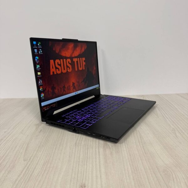 Ігровий ноутбук Б-клас Asus TUF Gaming F15 FX507ZI / 15.6" (1920x1080) IPS / Intel Core i7-12700H (14 (20) ядер по 3.5 - 4.7 GHz) / 16 GB DDR5 / 512 GB SSD NVMe / nVidia GeForce RTX 4070, 8 GB GDDR6, 128-bit / WebCam - Зображення 4