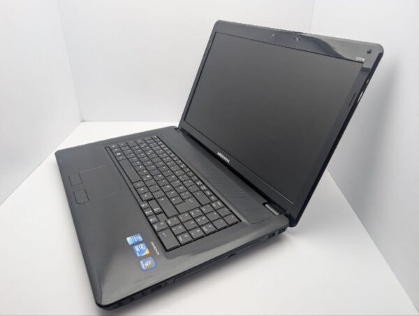 Ноутбук Medion Akoya E7216 / 17.3" (1600x900) TN / Intel Core i3-380M (2 (4) ядра по 2.53 GHz) / 6 GB DDR3 / 320 GB HDD / Intel HD Graphics / WebCam / АКБ не тримає - Зображення 7