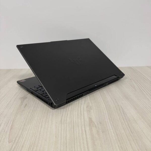 Ігровий ноутбук Б-клас Asus TUF Gaming A15 FA507RM / 15.6" (1920x1080) IPS / AMD Ryzen 7 6800H (8 (16) ядер по 3.2 - 4.7 GHz) / 16 GB DDR5 / 512 GB SSD NVMe / nVidia GeForce RTX 3060, 6 GB GDDR6, 192-bit / WebCam - Зображення 6