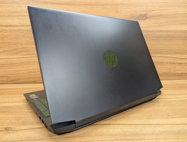 Ігровий ноутбук HP Pavilion Gaming 15-ec2021nr / 15.6" (1920x1080) IPS / AMD Ryzen 5 5600H (6 (12) ядер по 3.3 - 4.2 GHz) / 16 GB DDR4 / 512 GB SSD / nVidia GeForce GTX 1650, 4 GB GDDR5, 128-bit / WebCam / Windows 10 - Зображення 6