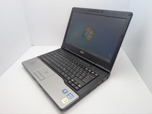 Ноутбук Fujitsu LifeBook S752 / 14" (1366x768) TN / Intel Core i5-3320M (2 (4) ядра по 2.6 - 3.3 GHz) / 6 GB DDR3 / 500 GB HDD / Intel HD Graphics 4400 - Зображення 7