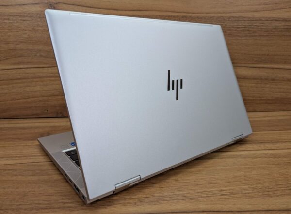 Ультрабук HP EliteBook x360 830 G8 / 13.3" (1920x1080) IPS Touch / Intel Core i5-1145G7 (4 (8) ядра по 2.6 - 4.4 GHz) / 16 GB DDR4 / 512 GB SSD / Intel Iris Xe Graphics / WebCam / TouchID / Windows 11 - Зображення 8
