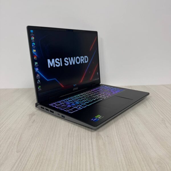 Ігровий ноутбук Б-клас MSI Sword 16 HX B13VGKG / 16" (2560x1600) IPS / Intel Core i7-13700HX (16 (24) ядер по 2.1 - 5.0 GHz) / 32 GB DDR5 / 1000 GB SSD NVMe / nVidia GeForce RTX 4070, 8 GB GDDR6, 128-bit - Зображення 4