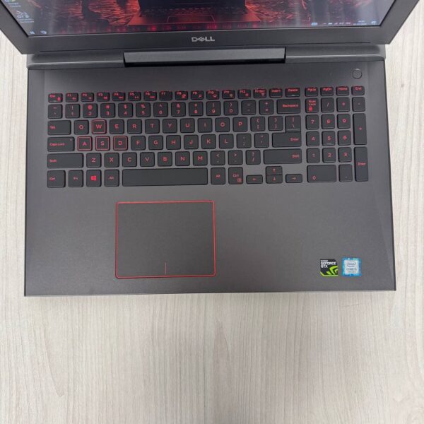 Ігровий ноутбук Б-клас Dell Inspiron 15 Gaming 7577 / 15.6" (1920x1080) IPS / Intel Core i5-7300HQ (4 ядра по 2.5 - 3.5 GHz) / 16 GB DDR4 / 256 GB SSD M.2 / nVidia GeForce GTX 1060 Max-Q, 6 GB GDDR5, 192-bit / WebCam - Зображення 7