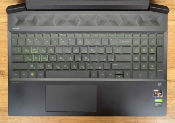 Ігровий ноутбук HP Pavilion Gaming 15-ec2021nr / 15.6" (1920x1080) IPS / AMD Ryzen 5 5600H (6 (12) ядер по 3.3 - 4.2 GHz) / 16 GB DDR4 / 512 GB SSD / nVidia GeForce GTX 1650, 4 GB GDDR5, 128-bit / WebCam / Windows 10 - Зображення 2
