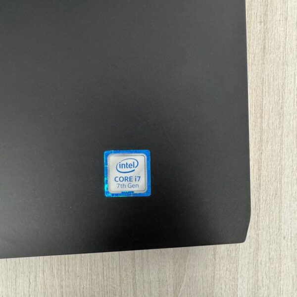 Ігровий ноутбук Б-клас Dell Alienware 15 R3 / 15.6" (1920x1080) IPS / Intel Core i7-7700HQ (4 (8) ядра по 2.8 - 3.8 GHz) / 16 GB DDR4 / 128 GB SSD M.2 + 1000 GB HDD / nVidia GeForce GTX 1060, 6 GB GDDR5, 192-bit / WebCam - Зображення 8