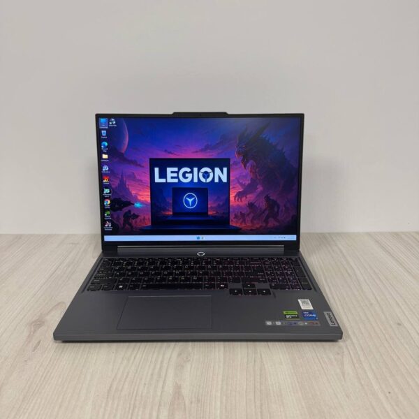 Ігровий ноутбук Б-клас Lenovo Legion 5 16IRX9 / 16" (2560x1600) IPS / Intel Core i7-14700HX (20 (28) ядра по 1.5 - 5.5 GHz) / 16 GB DDR5 / 512 GB SSD NVMe / nVidia GeForce RTX 4070, 8 GB GDDR6, 128-bit / WebCam - Зображення 2