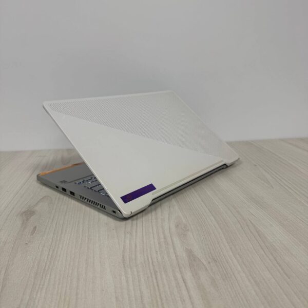 Ігровий ноутбук Б-клас Asus ROG Zephyrus G14 GA401QM / 14" (2560x1440) IPS / AMD Ryzen 9 5900HS (8 (16) ядер по 3.0 - 4.6 GHz) / 16 GB DDR4 / 512 GB SSD NVMe / nVidia GeForce RTX 3060, 6 GB GDDR6, 192-bit - Зображення 6