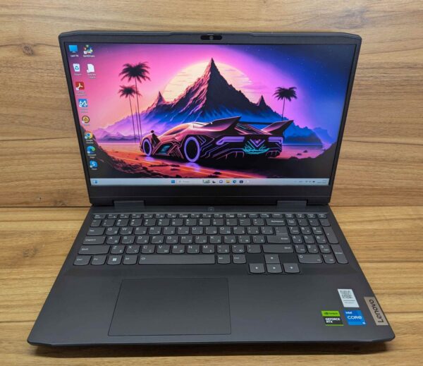 Ігровий ноутбук Б-клас Lenovo IdeaPad Gaming 3 15IAH7 / 15.6" (1920x1080) IPS / Intel Core i5-12450H (8 (12) ядер по 3.3 - 4.4 GHz) / 16 GB DDR4 / 512 GB SSD / nVidia GeForce RTX 3050, 4 GB GDDR6, 128-bit / WebCam / Windows 11