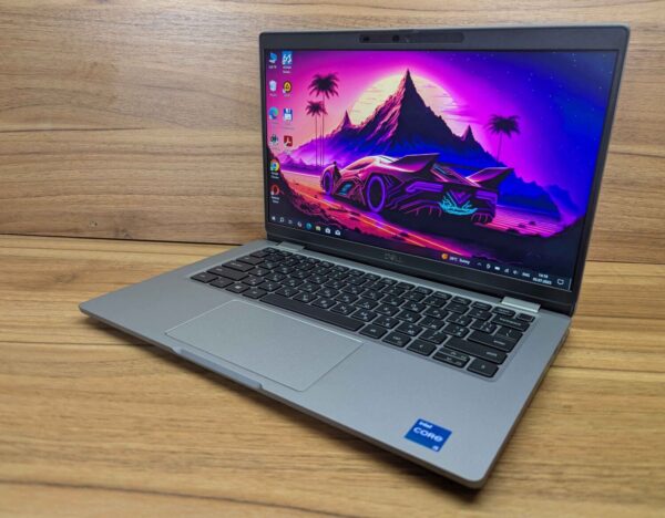 Ультрабук Dell Latitude 5320 / 13.3" (1920x1080) IPS / Intel Core i5-1135G7 (4 (8) ядра по 2.4 - 4.2 GHz) / 16 GB DDR4 / 512 GB SSD / Intel Iris Xe Graphics / WebCam / TouchID / Windows 10 - Зображення 5