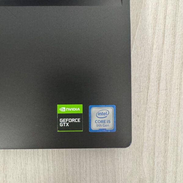 Ігровий ноутбук Б-клас Dell G3 3590 / 15.6" (1920x1080) IPS / Intel Core i5-9300H (4 (8) ядра по 2.4 - 4.1 GHz) / 8 GB DDR4 / 256 GB SSD NVMe / nVidia GeForce GTX 1050, 3 GB GDDR5, 96-bit / WebCam - Зображення 8