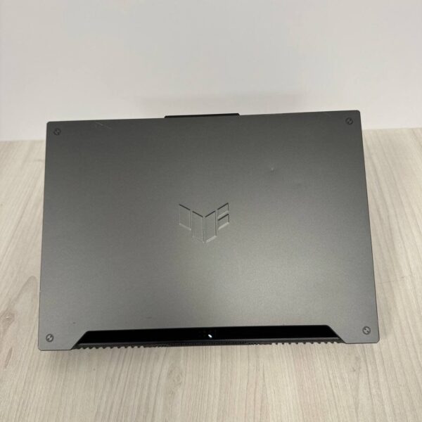 Ігровий ноутбук Б-клас Asus TUF Gaming A15 FA507RM / 15.6" (1920x1080) IPS / AMD Ryzen 7 6800H (8 (16) ядер по 3.2 - 4.7 GHz) / 16 GB DDR5 / 512 GB SSD NVMe / nVidia GeForce RTX 3060, 6 GB GDDR6, 192-bit / WebCam - Зображення 3