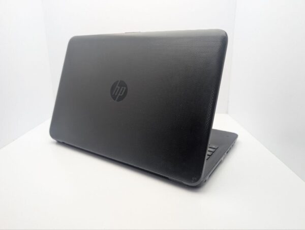 Ноутбук HP 255 G4 / 15.6" (1366x768) TN / AMD E1-6015 (2 ядра по 1.4 GHz) / 8 GB DDR3 / 320 GB HDD / AMD Radeon R2 Graphics / WebCam / DVD-ROM - Зображення 8