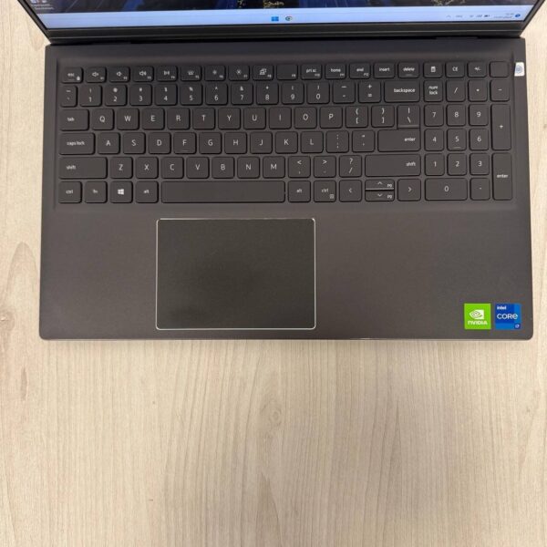 Ультрабук Б-клас Dell Vostro 5510 / 15.6" (1920x1080) IPS / Intel Core i7-11370H (4 (8) ядра по 3.0 - 4.8 GHz) / 16 GB DDR4 / 512 GB SSD NVMe / nVidia GeForce MX450, 2 GB GDDR6, 64-bit / WebCam - Зображення 7