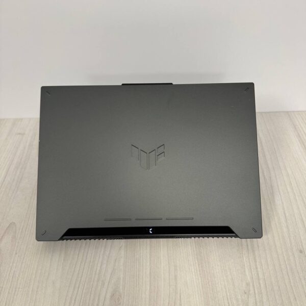 Ігровий ноутбук Asus TUF Gaming A15 FA507NV / 15.6" (1920x1080) IPS / AMD Ryzen 7 7735HS (8 (16) ядер по 3.2 - 4.75 GHz) / 16 GB DDR5 / 1000 GB SSD NVMe / nVidia GeForce RTX 4060, 8 GB GDDR6, 128-bit / WebCam - Зображення 3