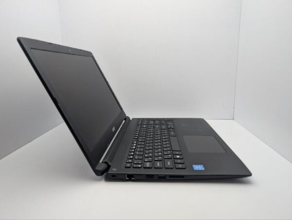 Ноутбук Acer Aspire 3 A315-33 / 15.6" (1366x768) TN / Intel Pentium N3710 (4 ядра по 1.6 - 2.56 GHz) / 8 GB DDR3 / 128 GB SSD / Intel Graphics / WebCam - Зображення 4