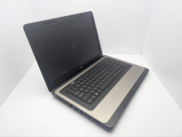 Ноутбук HP 635 / 15.6" (1366x768) TN / AMD E-450 (2 ядра по 1.65 GHz) / 6 GB DDR3 / 320 GB HDD / AMD Radeon HD 6320 Graphics / WebCam - Зображення 5