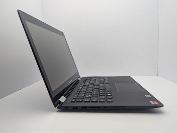 Ноутбук-трансформер Б-клас Lenovo Yoga 500-14ACL / 14" (1366x768) TN Touch / AMD A4-7210 (4 ядра по 1.8 - 2.2 GHz) / 4 GB DDR3 / 120 GB SSD / AMD Radeon R3 Graphics / WebCam / АКБ не тримає - Зображення 8