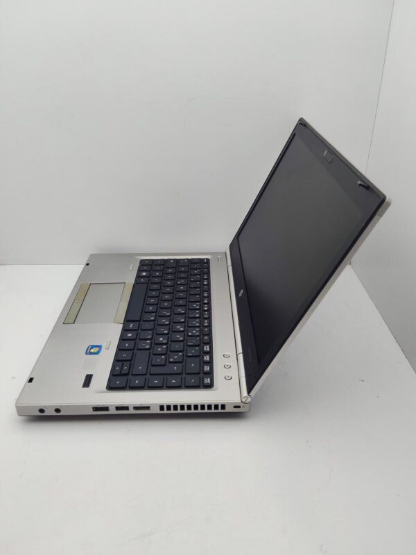 Ноутбук HP EliteBook 8470p / 14" (1600x900) TN / Intel Core i5-3380M (2 (4) ядра по 2.9 - 3.6 GHz) / 6 GB DDR3 / 320 GB HDD / Intel HD Graphics 4000 / WebCam - Зображення 6