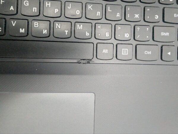 Ноутбук Б-клас Lenovo IdeaPad 300-15IBR / 15.6" (1366x768) TN / Intel Celeron N3050 (2 ядра по 1.6 - 2.16 GHz) / 4 GB DDR3 / 500 GB HDD / Intel HD Graphics / WebCam / DVD-ROM - Зображення 5