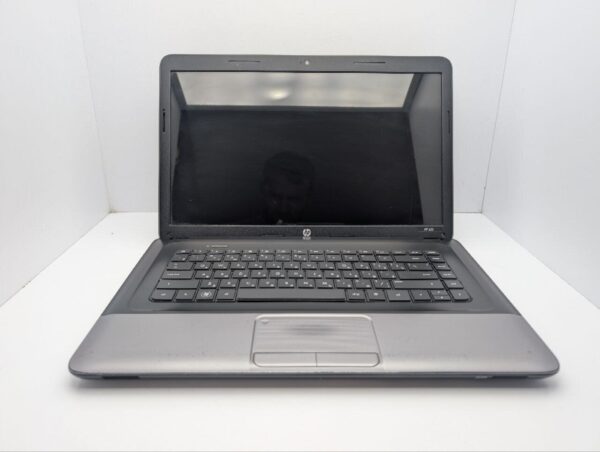 Ноутбук HP 655 / 15.6" (1366x768) TN / AMD E2-1800 (2 ядра по 1.7 GHz) / 6 GB DDR3 / 320 GB HDD / AMD Radeon HD 7340 Graphics / WebCam / DVD-ROM - Зображення 3