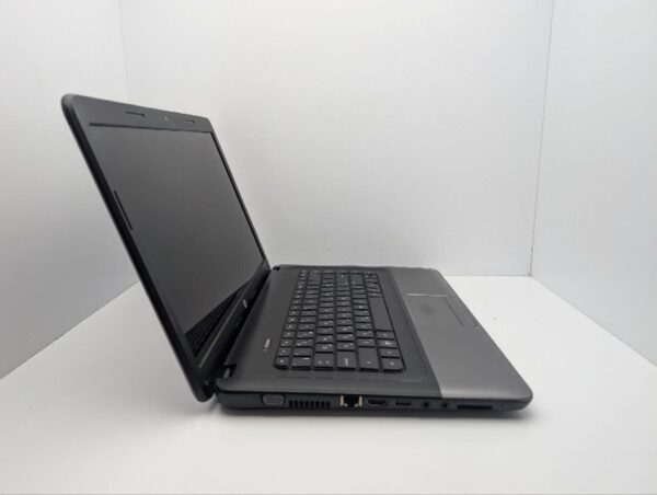Ноутбук HP 655 / 15.6" (1366x768) TN / AMD E2-1800 (2 ядра по 1.7 GHz) / 6 GB DDR3 / 320 GB HDD / AMD Radeon HD 7340 Graphics / WebCam / DVD-ROM - Зображення 4