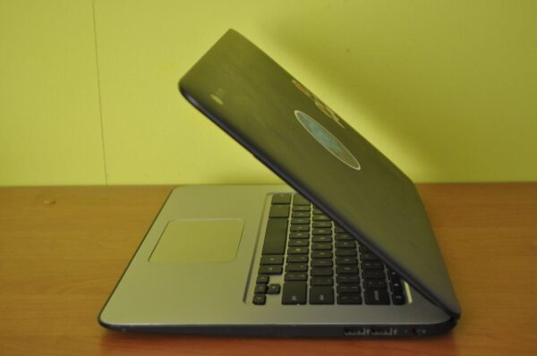 Ноутбук Б-клас HP ChromeBook 14 G4 / 14" (1366x768) TN / Intel Celeron N2840 (2 ядра по 2.16 - 2.58 GHz) / 4 GB DDR3 / 16 GB eMMC / Intel HD Graphics / WebCam / Chrome OS + Блок живлення - Зображення 14