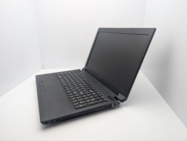Ноутбук Lenovo B575e / 15.6" (1366x768) TN / AMD E2-1800 (2 ядра по 1.7 GHz) / 8 GB DDR3 / 320 GB HDD / AMD Radeon HD 7340 Graphics / WebCam / DVD-ROM - Зображення 7