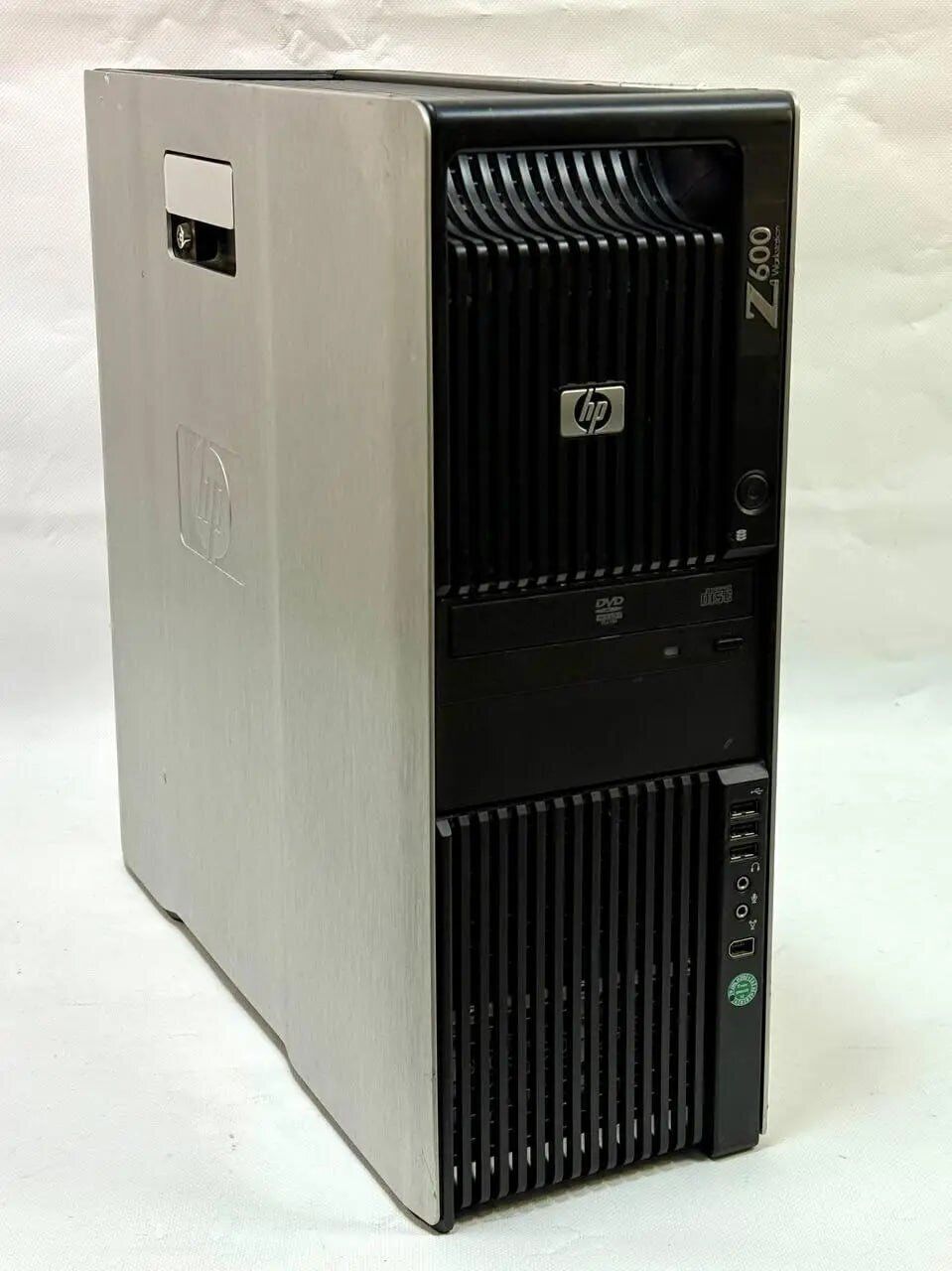 Робоча станція HP Z600 Workstation Tower / Intel Xeon E5520 (4 (8) ядра по 2.2 - 2.5 GHz) / 12 GB DDR3 / 240 GB SSD + 500 GB HDD / nVidia Quadro M2000, 4 GB GDDR5, 128-bit / DVD-ROM / 650W - Зображення 3