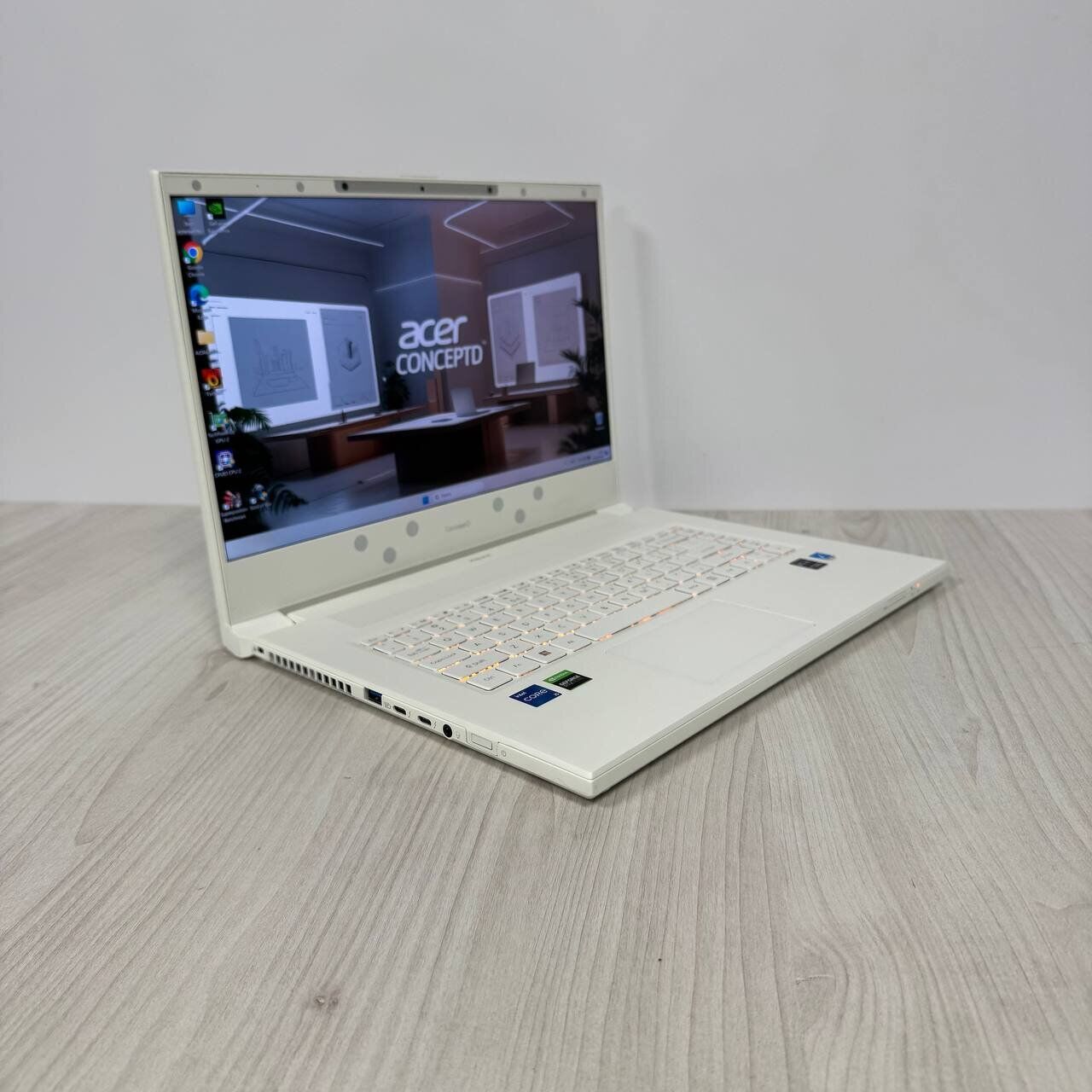 Ігровий ноутбук Acer ConceptD CN715-73G / 15.6" (3840x2160) IPS / Intel Core i5-11400H (6 (12) ядер по 2.2 - 4.5 GHz) / 16 GB DDR4 / 512 GB SSD NVMe / nVidia GeForce RTX 3060, 6 GB GDDR6, 192-bit / WebCam - Зображення 4